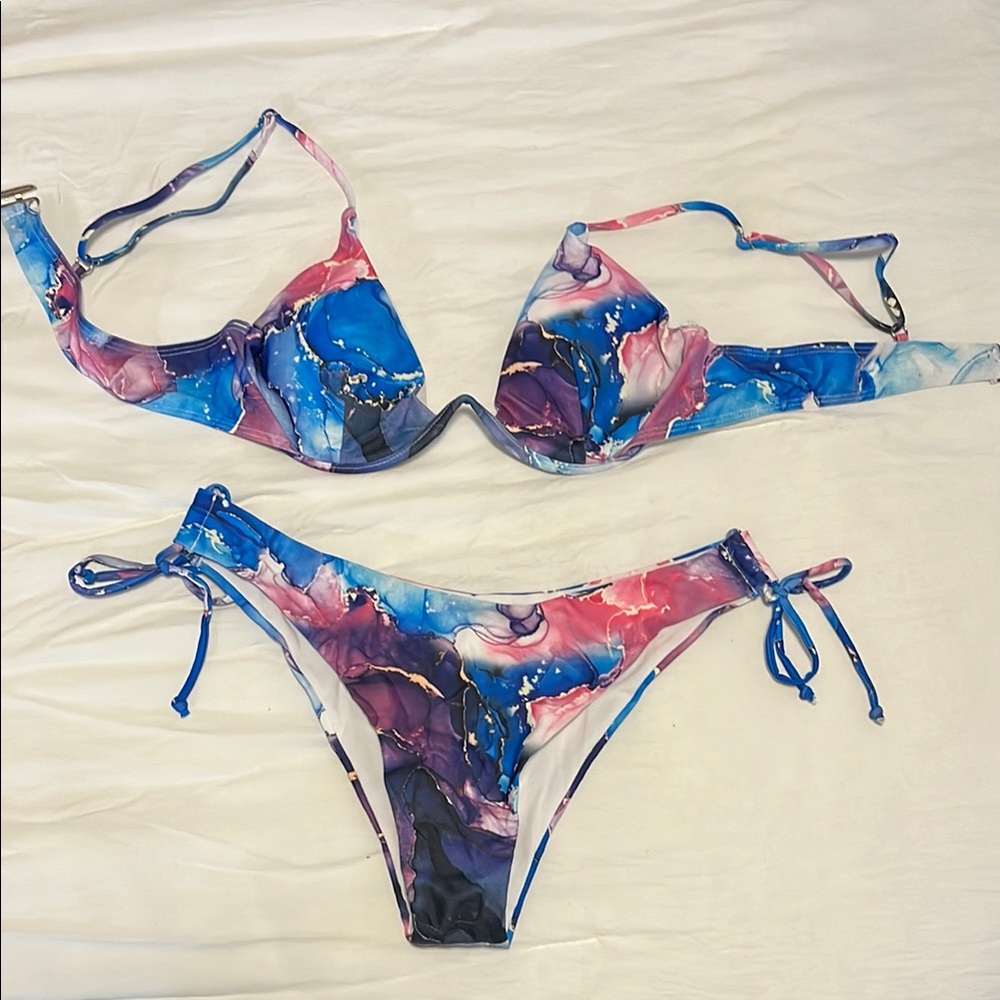 NWOT Watercolor Bikini